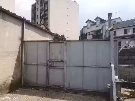 box / garage fermé sécurisé – montreuil (93100)■prix : 22 000