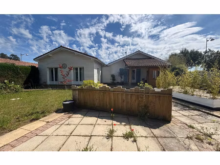 maison léon m² t-5 à vendre  370 000 €