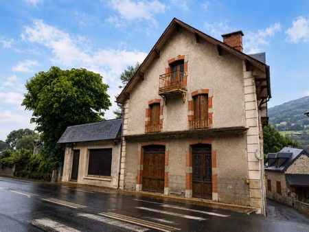 maison à vendre sarrancolin 7 pièce(s) 175m2 110 000€