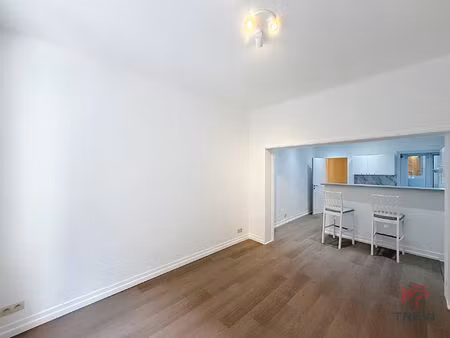 appartement à louer à rue philippe de champagne 5c bruxelles (vbe33717)