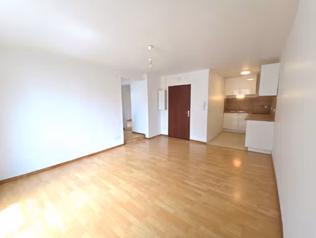 fontainebleau - quartier piéton - un appartement 2 pièces