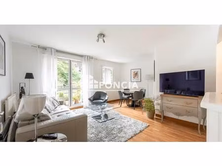 coeur de ville - charmant 2 pièces – 42 m² – balcon