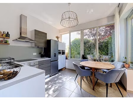sequoia 09- t3 de 53.00m² avec terrasse et garage en sous-sol- oullins pierre-benite