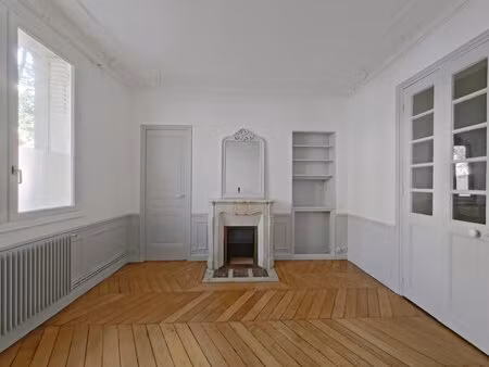 paris vii – ségur / école militaire – 2 pièces avec pièce supplémentaire