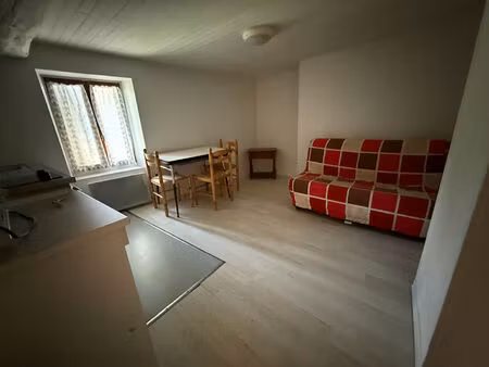 location appartement 1 pièce  28.00m²  saint