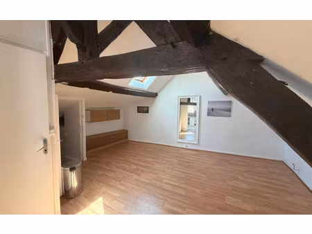 location appartement  m² t-1 à yerres  739 €