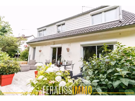 belle maison familiale de 4 chambres sans travaux à prévoir