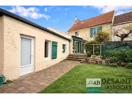 a vendre sur pommeuse  maison briarde de 115 m2 avec 4 chamb