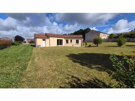 maison récente et proche des accès pour limoges et brive