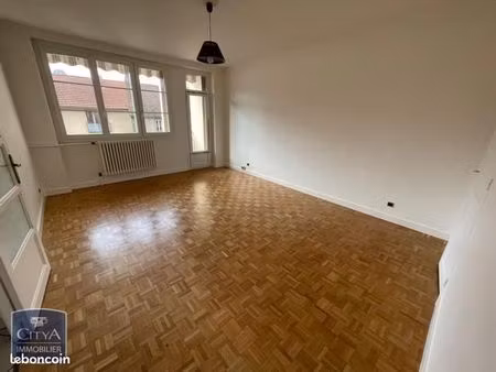 appartement 3 pièces 69 m²