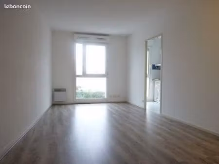 appartement 1 pièce 30 m²