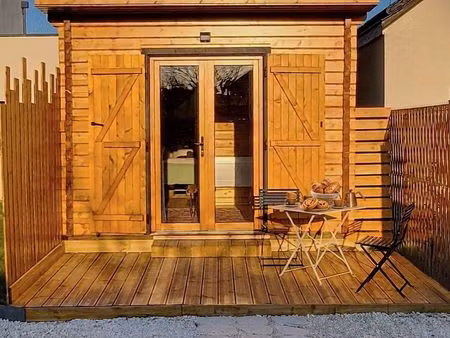 a saran chalet cosy avec parking proche orléans