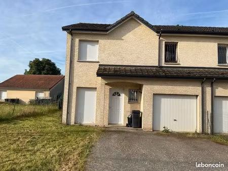 location maison toute f5 100m2 et garage