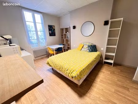 studio meublé entre gare et la brèche