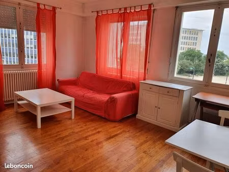 loue appartement meuble 52 m2