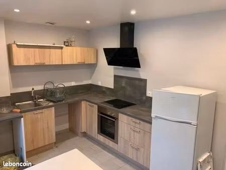 maison de ville  70 m²  hypercentre  3 pièces  850