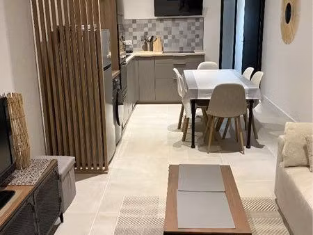 très beau t3 meublé en rdc