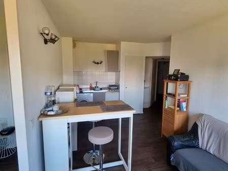 studio meublé t1 bis 34 m² - résidence sécurisée - proche facs