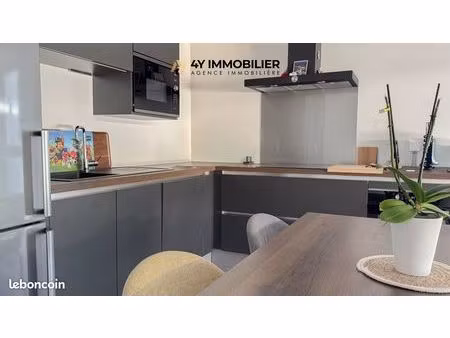 appartement 3 pièces 65 m²