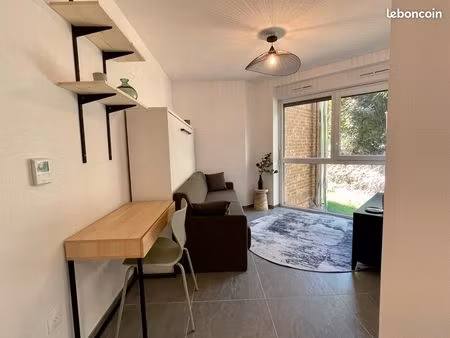 studio 26 m² entièrement meublé et équipé