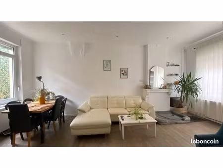 maison de ville - t3 - 80m2 - croix-barbieux