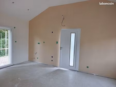 maison neuve 54m avec terrain centre montrevel