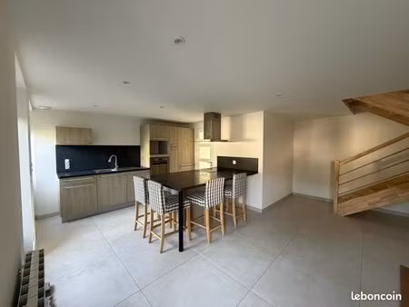 location maison meublée t4 avec terrain dpe c