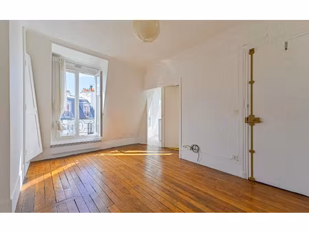 appartement paris 10 16.81 m² t-1 à vendre  192 000 €