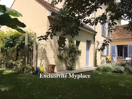 location meublée maison 7 pièces 160 m² à les loges-en-josas (78350)  2 750 €