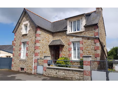 maison ploumagoar 80 m² t-3 à vendre  142 310 €
