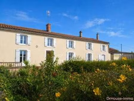 vente maison à vix (85770) : à vendre / 152m² vix
