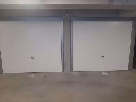 location garage box et parking à savenay (44260) : à louer / savenay