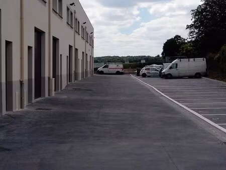 chelles - entrepôt et bureaux