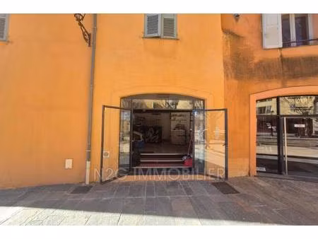 professionnel local commercial
