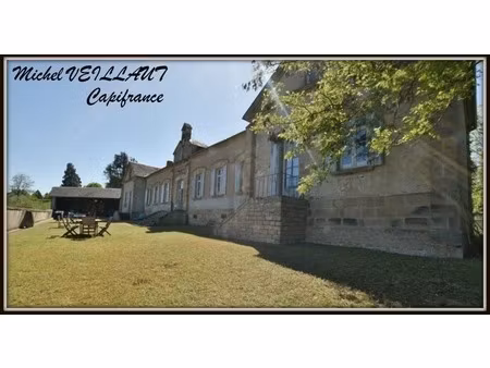 résidence à vendre 21 pièces bourbon l'archambault (03)  8 appartements  site cure thermal