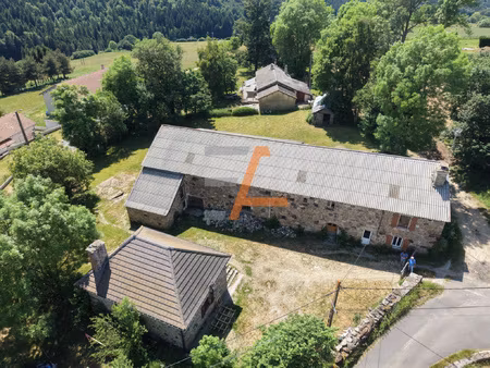 en exclusivité ensemble immobilier avec corps de ferme à r
