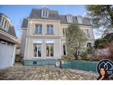 magnifique maison de maître 325m2 debut des annees 1900 avec ja