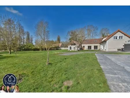 ? magnifique maison rénovée de 255m² - 5 chambres + 1 bure