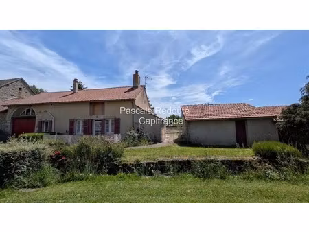 maison de village de 5 pièces avec dépendances