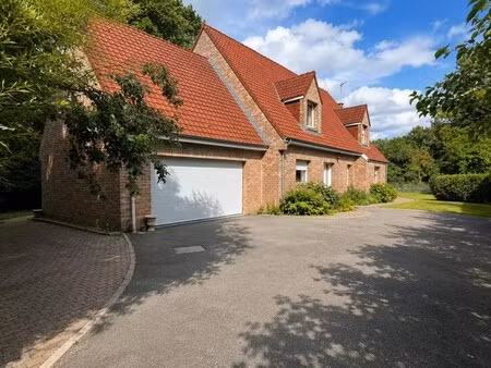 maison villeneuve-d'ascq - 8 chambres - 270m²