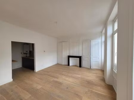 rue nationale à lille appartement 1 chambre