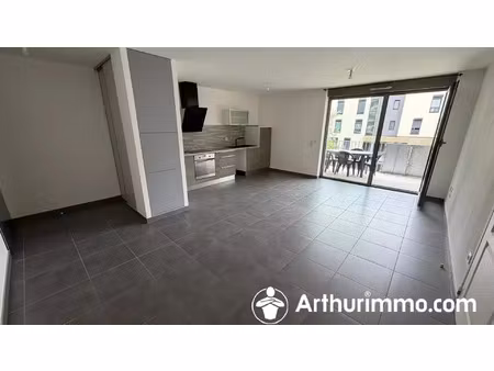 vente appartement 2 pièces 48 m2 à montbéliard