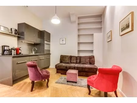 appartement de 2 chambres de luxe en location à chatelet les halles  louvre-tuileries  pal