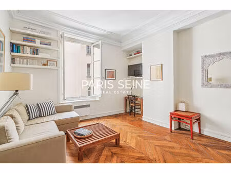 ** louvre - rivoli ** 2 pièces de charme au coeur du 1er arrondissement !