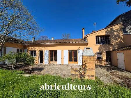 maison familiale – 162 m² – 7 pièces – quartier calme de cognac