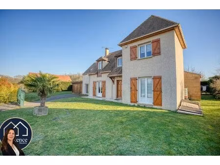 magnifique maison familiale de 2004 - 182m² - 5 chambres  3 sal
