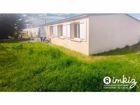 maison 5 pièces de plain pied  jardin et garage