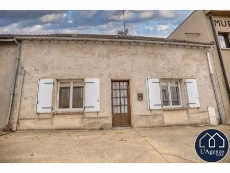 charmante maison de village à vendre – secteur prisé proche