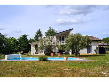 maison brocas 7 pièce(s) 121.70 m2