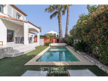 maison individuelle avec piscine à quelques pas des plages